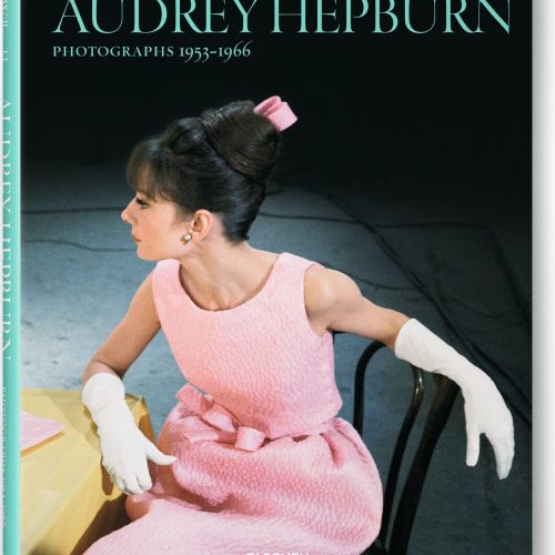 bob-willoughb-audrey-hepburn-26236-1178